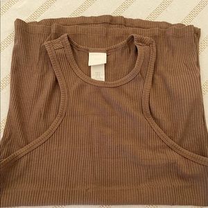 H&M tank size S tobacco color